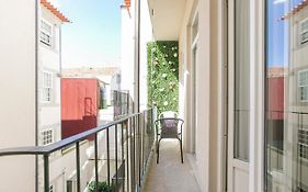 Oporto Flores Plaza By Lovelystay